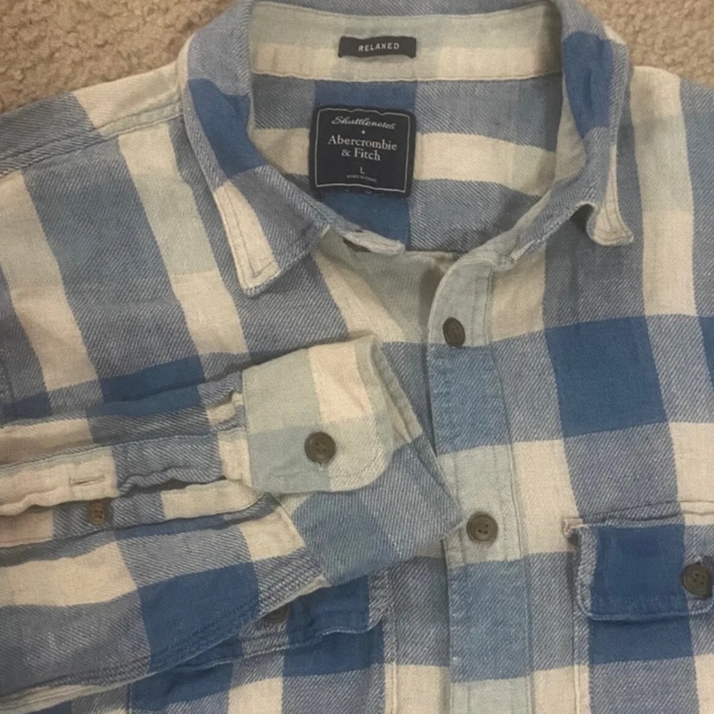 Abercrombie & Fitch Men’s Large Relaxed Fit Linen Blend Long Sleeve Button Down - Picture 2 of 7